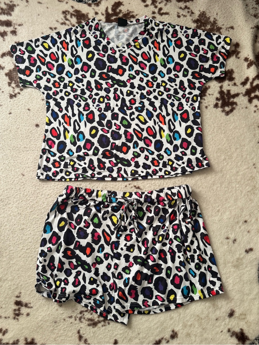 Multicolor Leopard Print Women's Pajama Set - Short Sleeve Top & Shorts